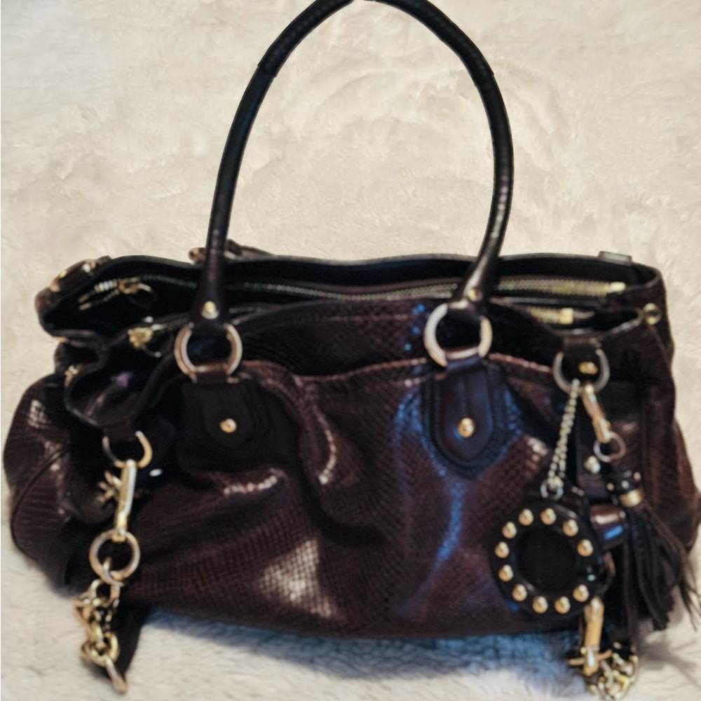Coach Brown Shoulder Bag with Luxurious Leather Finish